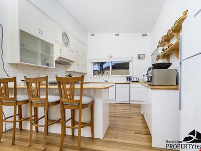 79 Francis Street, Beachlands WA 6530