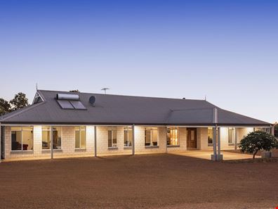 11 Dexter Chase, Lower Chittering WA 6084