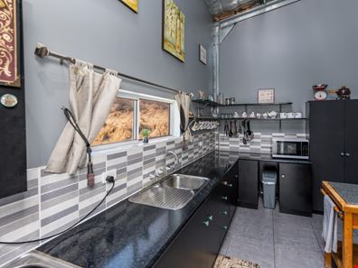 166 Stirlingia Drive, Toodyay WA 6566