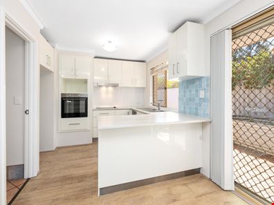 1/34 State Street, Victoria Park WA 6100