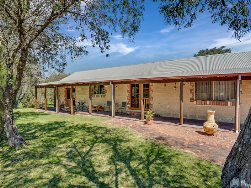 1 Connell Court, Peppermint Grove Beach WA 6271