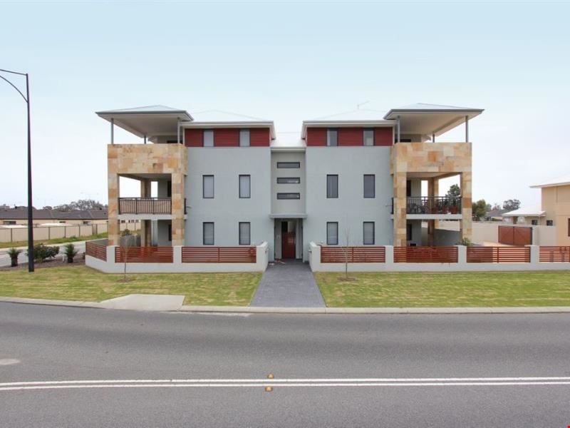 7/35 Brushfoot Boulevard, Success WA 6164