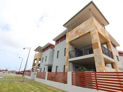 7/35 Brushfoot Boulevard, Success WA 6164