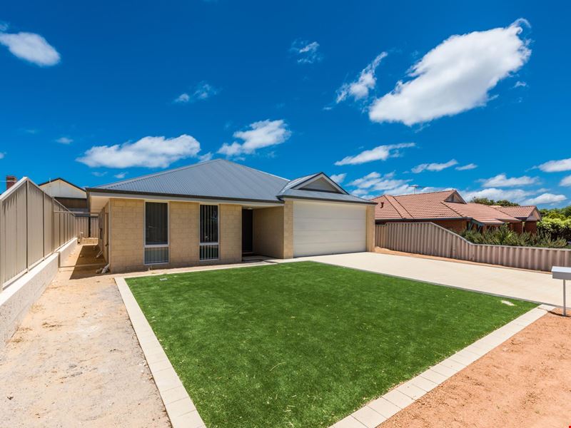 15B Cairncross Street, Beresford WA 6530