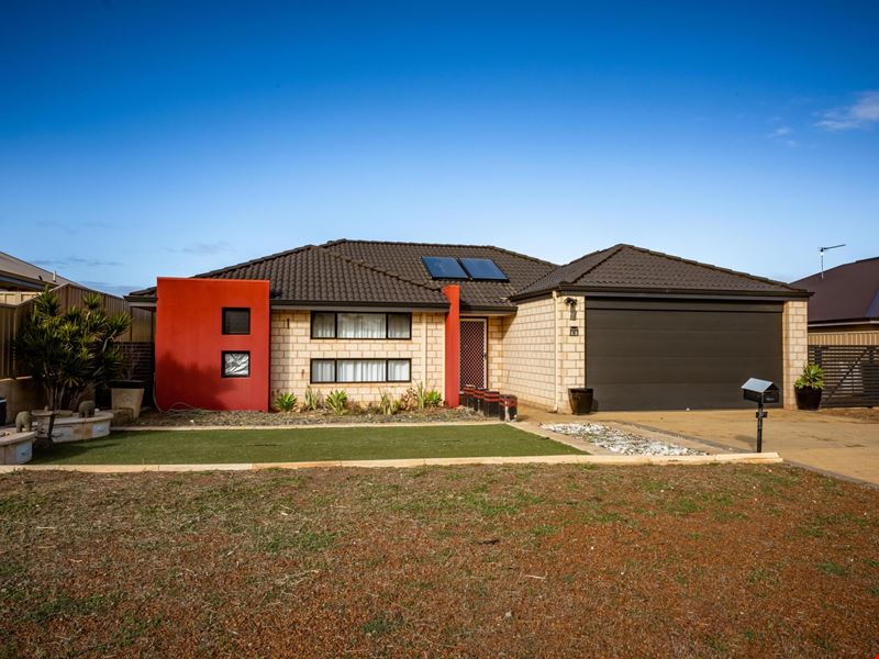 16 Rosapark Blvd, Webberton WA 6530