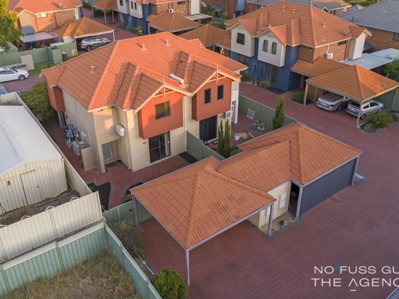 25/21 Bryanston Pass, Madeley WA 6065