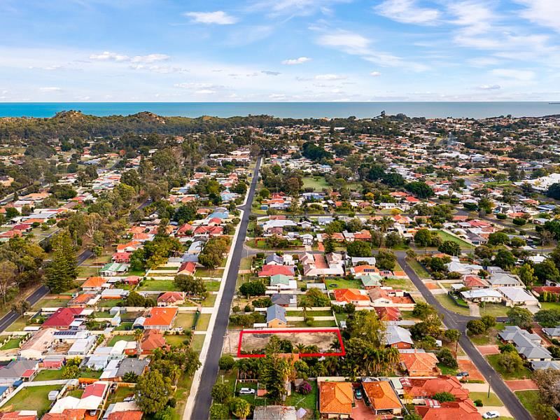 42 Devonshire Street, Withers WA 6230