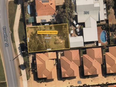 11 Crowther Street, Beachlands WA 6530