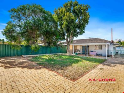 B/26 Wolseley Road, Morley WA 6062