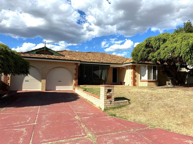 7 Corrie Court, Kingsley WA 6026