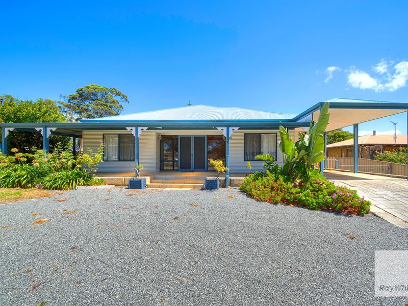 61 Adelaide Street, Milpara WA 6330