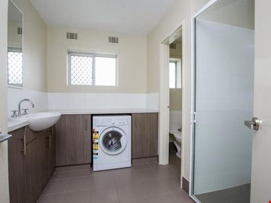 6/40 Reynolds  Way, Withers WA 6230