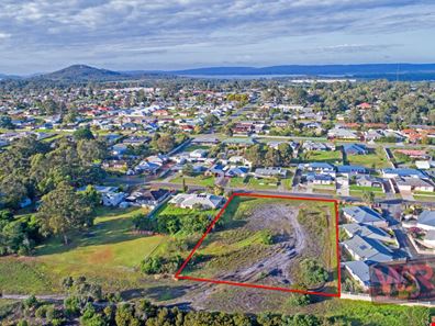 64 Carbine Street, Orana WA 6330