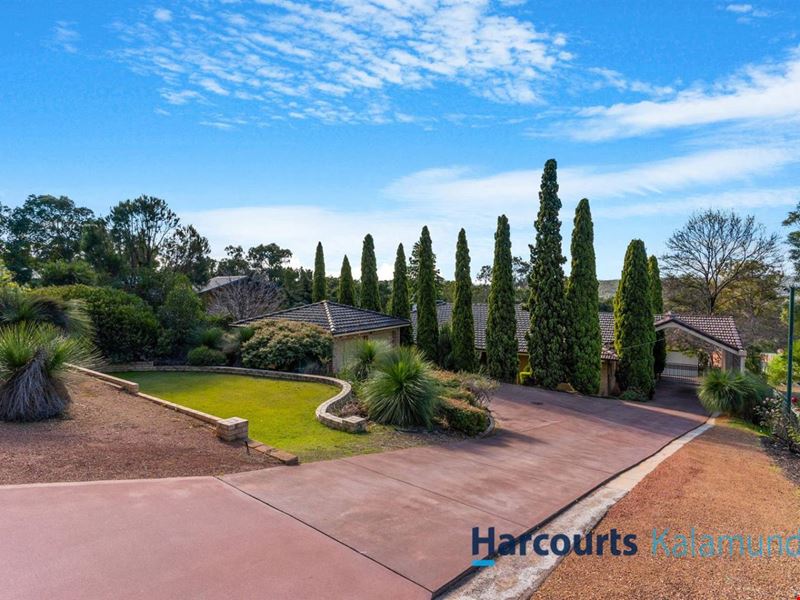 15 Baden Road, Bickley WA 6076