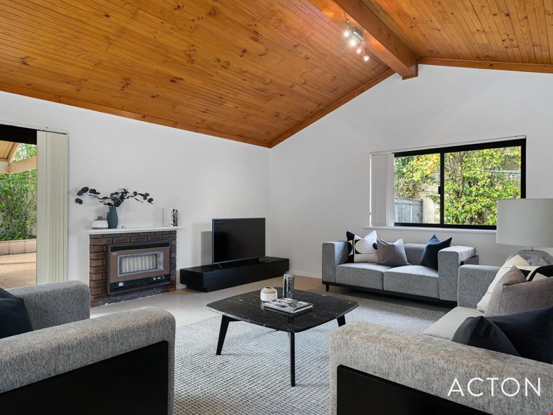 22 Redmond Street, Salter Point WA 6152