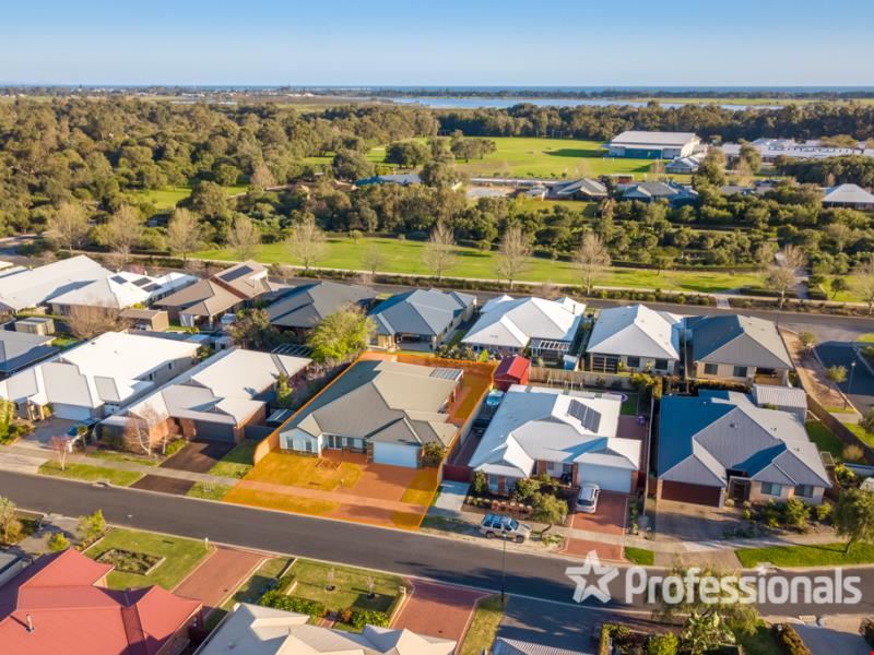 11 Cezanne Way, Yalyalup WA 6280
