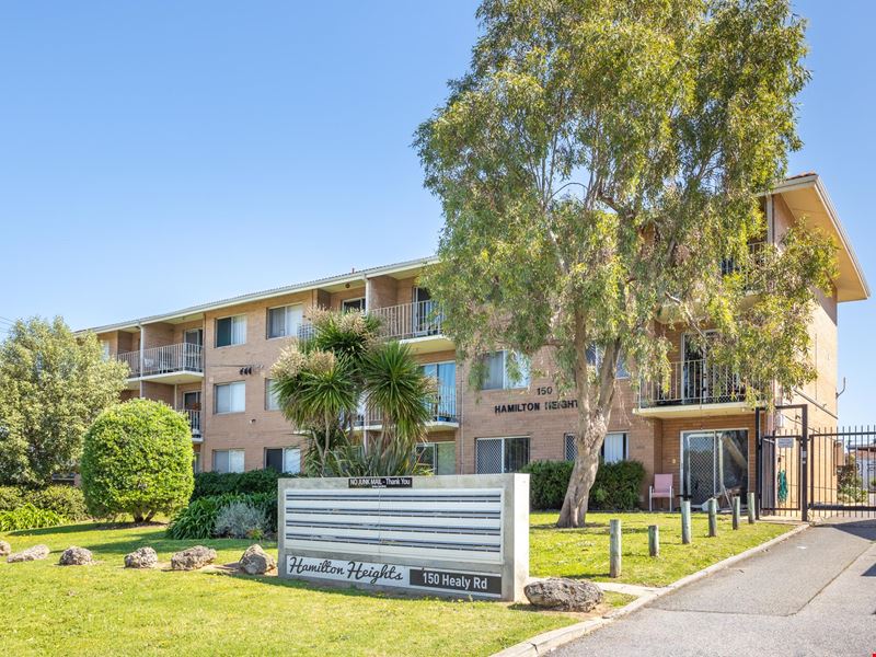 34/150 Healy Road, Hamilton Hill WA 6163