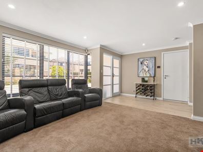 27 Halliday Grove, Hillarys WA 6025