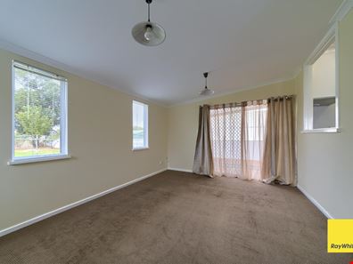 42 Townsend Street, Lockyer WA 6330
