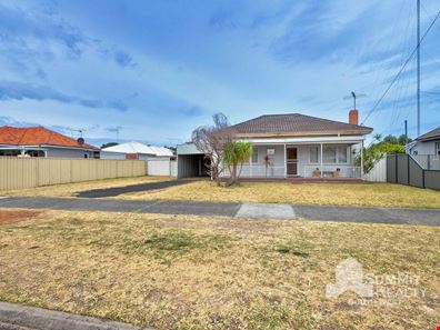 54 King Road, East Bunbury WA 6230