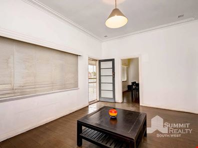 54 King Road, East Bunbury WA 6230