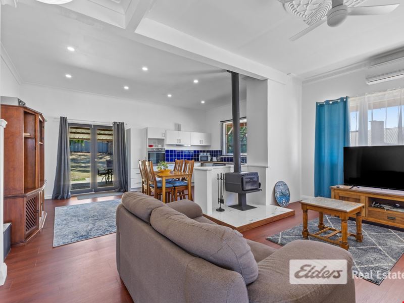 62 Clifton Street, Collie WA 6225