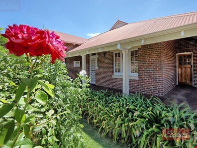 12 Felspar Street, Narrogin WA 6312