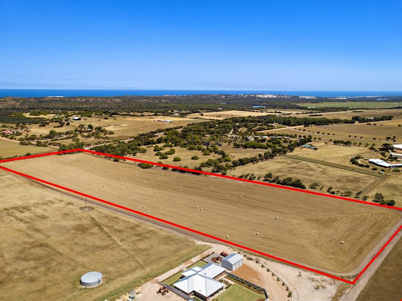 Lot G33 Brand Highway, Greenough WA 6532