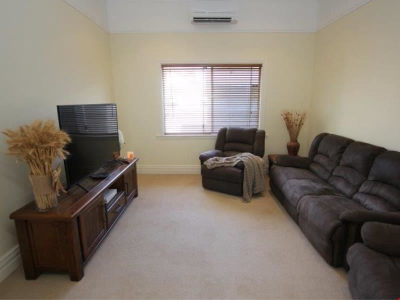 71 Haig Road, Merredin WA 6415