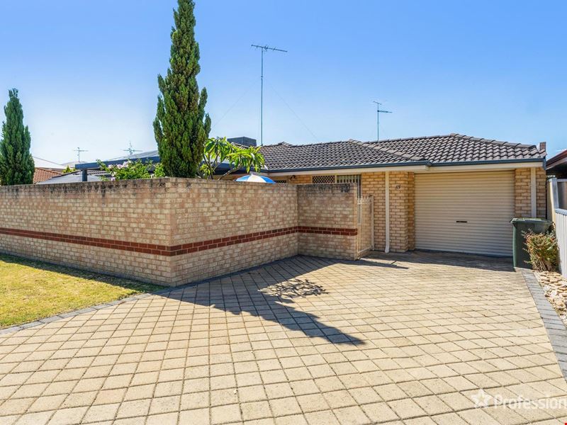 13/16 Wattleglen Avenue, Erskine WA 6210