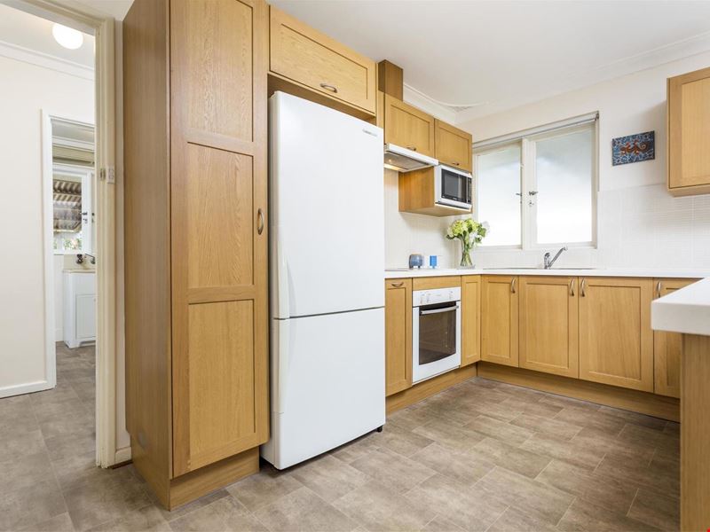 5A Amur  Place, Bateman WA 6150