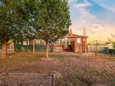 83 Ida Street, Eden Hill WA 6054