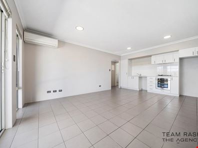 2/1 Elsbury Approach, Clarkson WA 6030