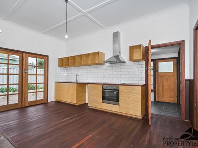 197 Augustus Street, Beachlands WA 6530