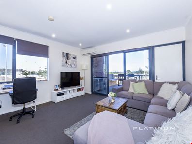 19/50 Commander Drive, Alkimos WA 6038
