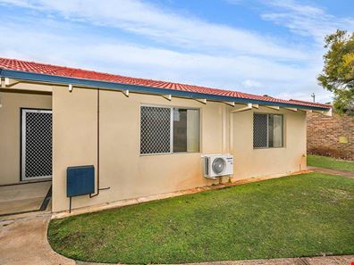 10/10 Houtmans Street, Shelley WA 6148