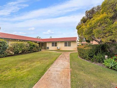 10/10 Houtmans Street, Shelley WA 6148