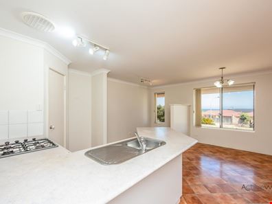 8 McDermott Avenue, Wandina WA 6530