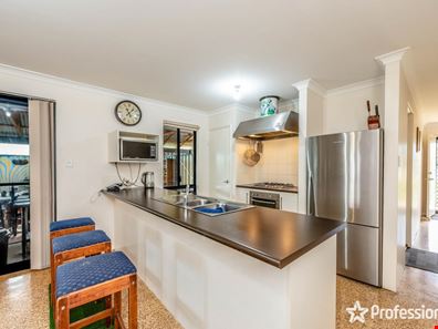 43 Rother Road, Cape Burney WA 6532