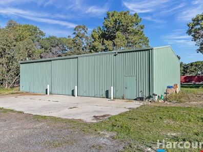 8 Bebich Drive, Wanneroo WA 6065