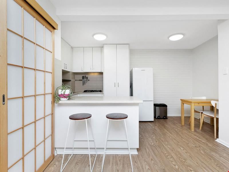 1/19 Currie Street, Jolimont WA 6014