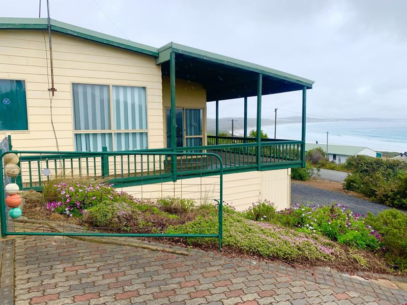 6 Baxteri Road, Cheynes