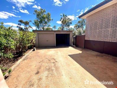 31 Lockyer Street, Goomalling WA 6460
