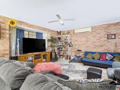 5 Hemsley Place, Bluff Point WA 6530