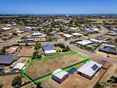4 Eucalyptus Road, Woorree WA 6530