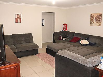 6 Ellis Street, Wongan Hills WA 6603