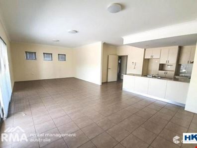 30/40 Metro Turn, Ellenbrook WA 6069