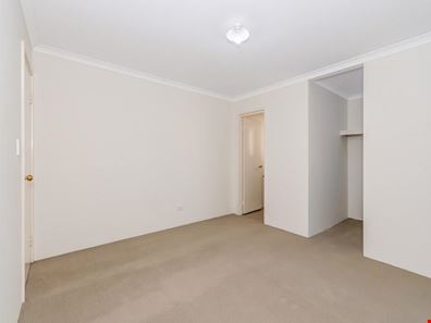 5/33 Ellam Street, St James WA 6102