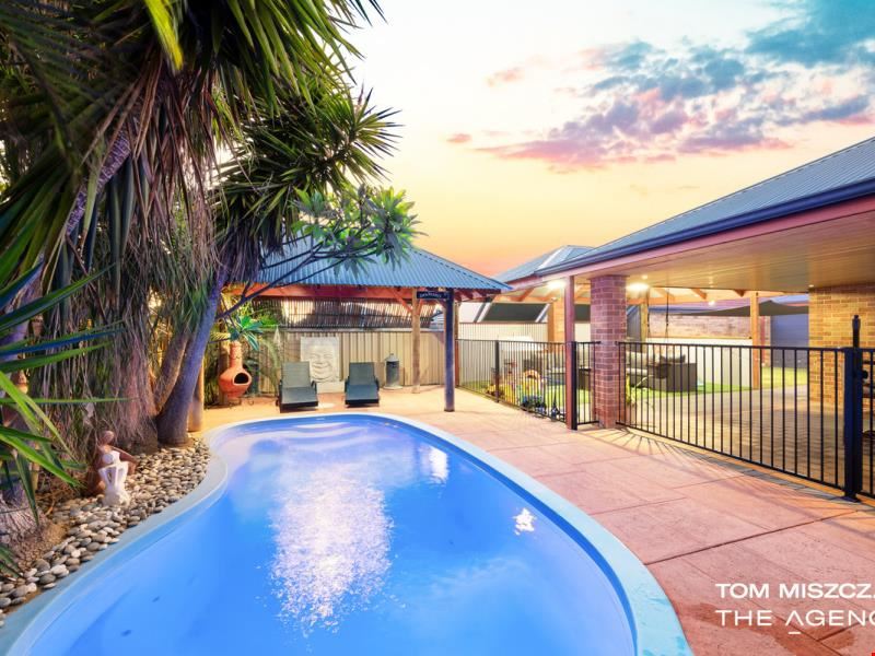 12 Vinciullo Way, Sinagra WA 6065