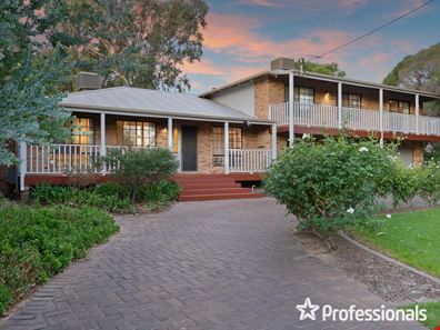 38 Saddleback Circle, Maida Vale WA 6057